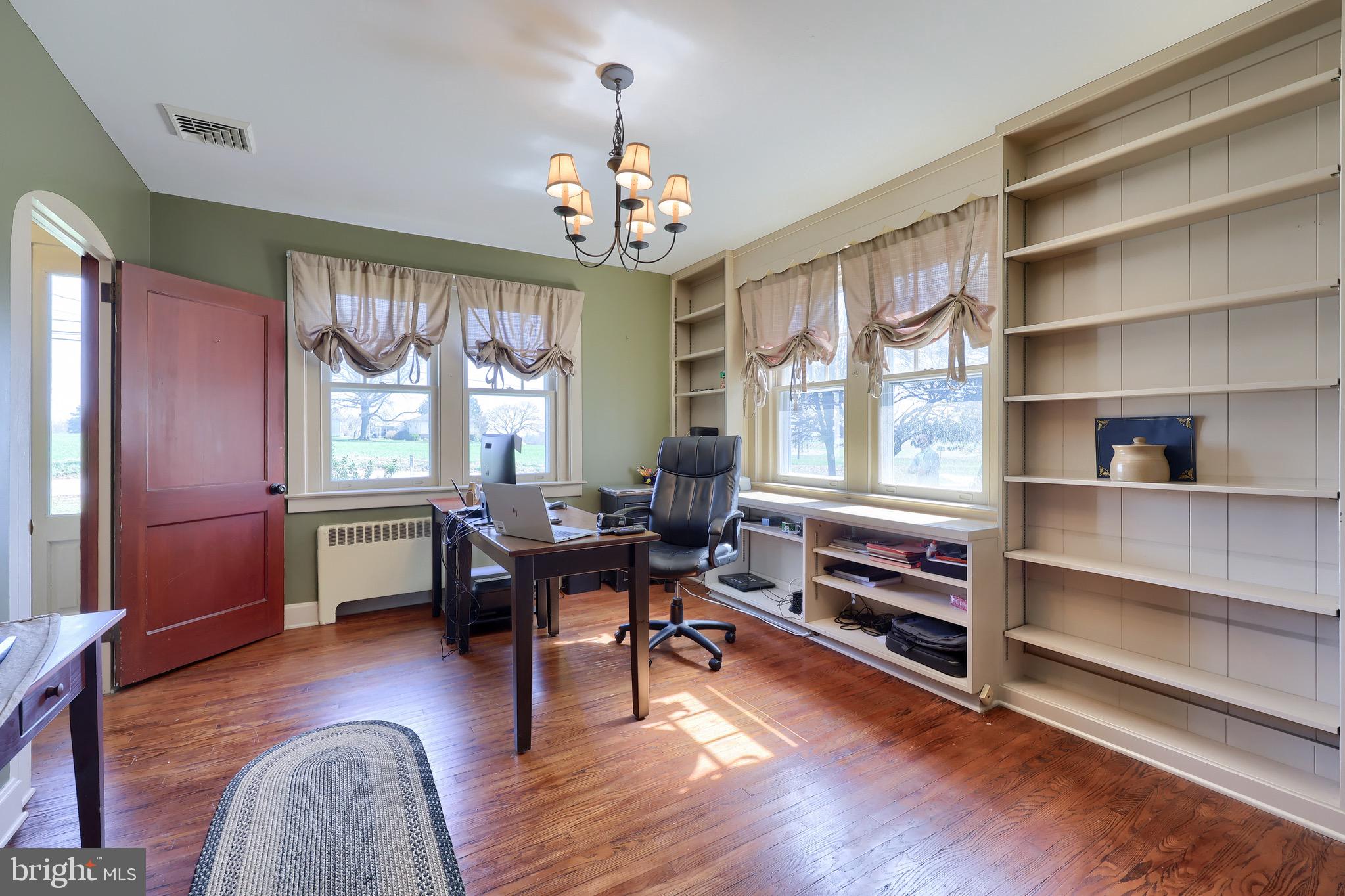 288 Central Manor Road Mountville, PA 17554 - Photo 12 of 35 Dining Room