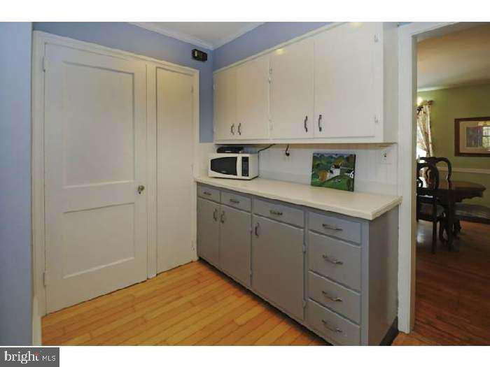 228 Berkeley Road Glenside, PA 19038 - Photo 8 of 21 Gallery Image 8