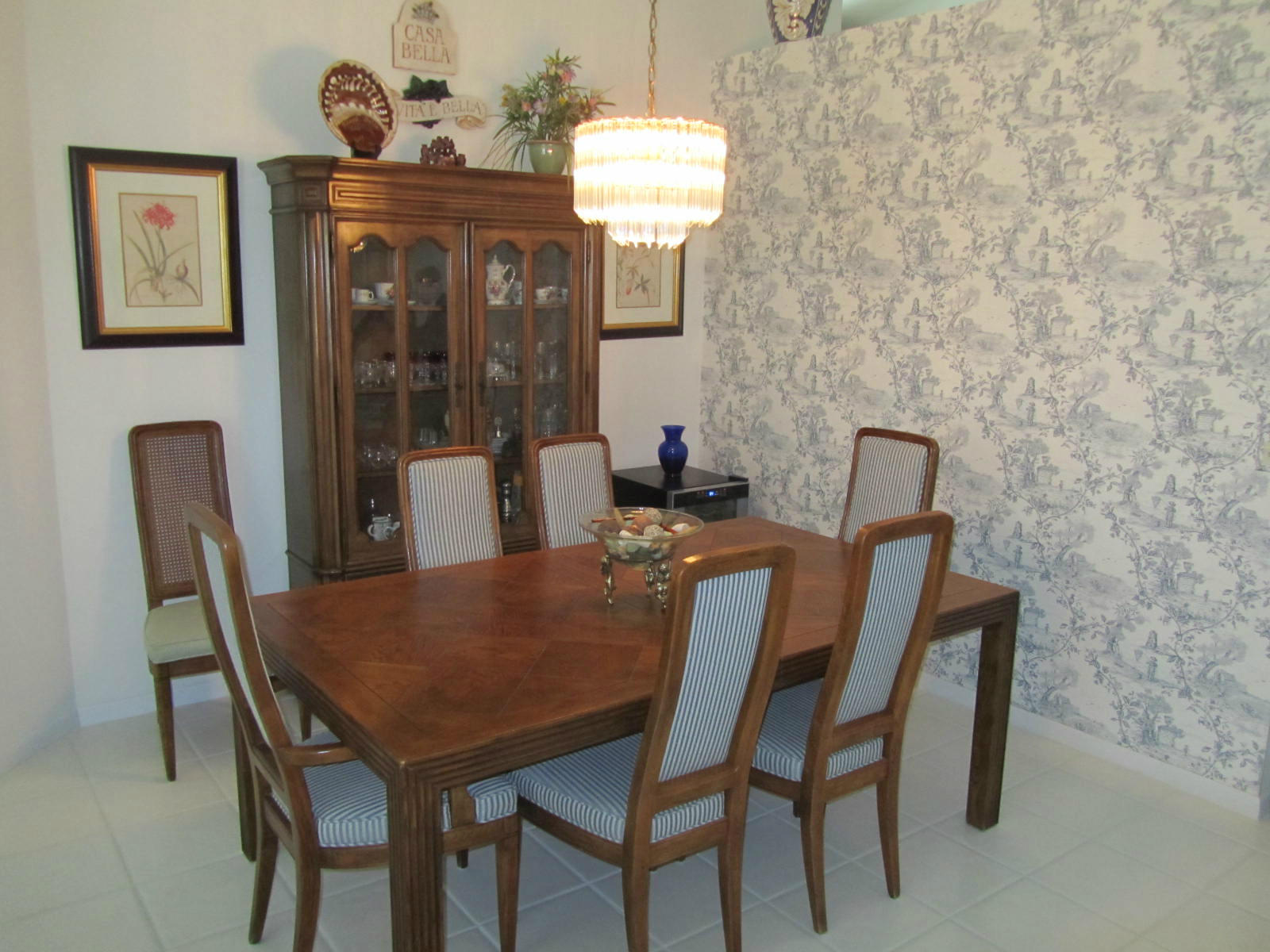 23489 Torre Circle Boca Raton, FL 33433 - Photo 3 of 9 Dining room