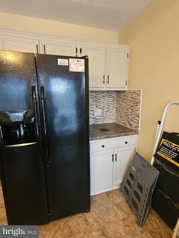 $230,000 | 28 Club Lane, Reading, PA 19607