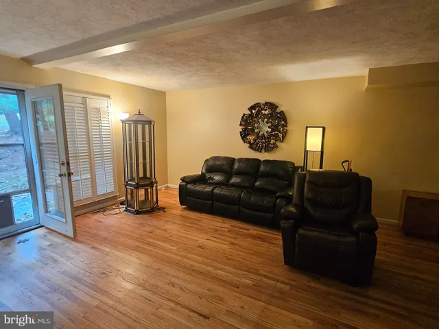 $230,000 | 28 Club Lane, Reading, PA 19607