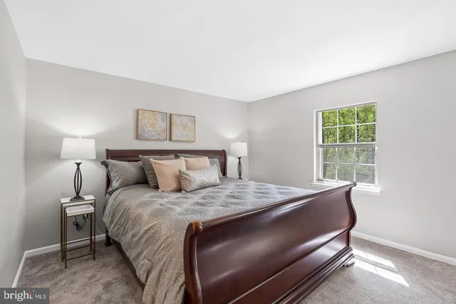 $3,700 | 8939 Park Forest Drive, Springfield, VA 22152