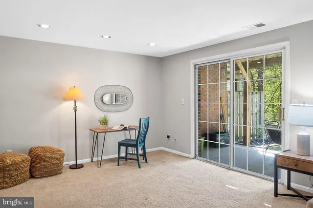 $3,700 | 8939 Park Forest Drive, Springfield, VA 22152