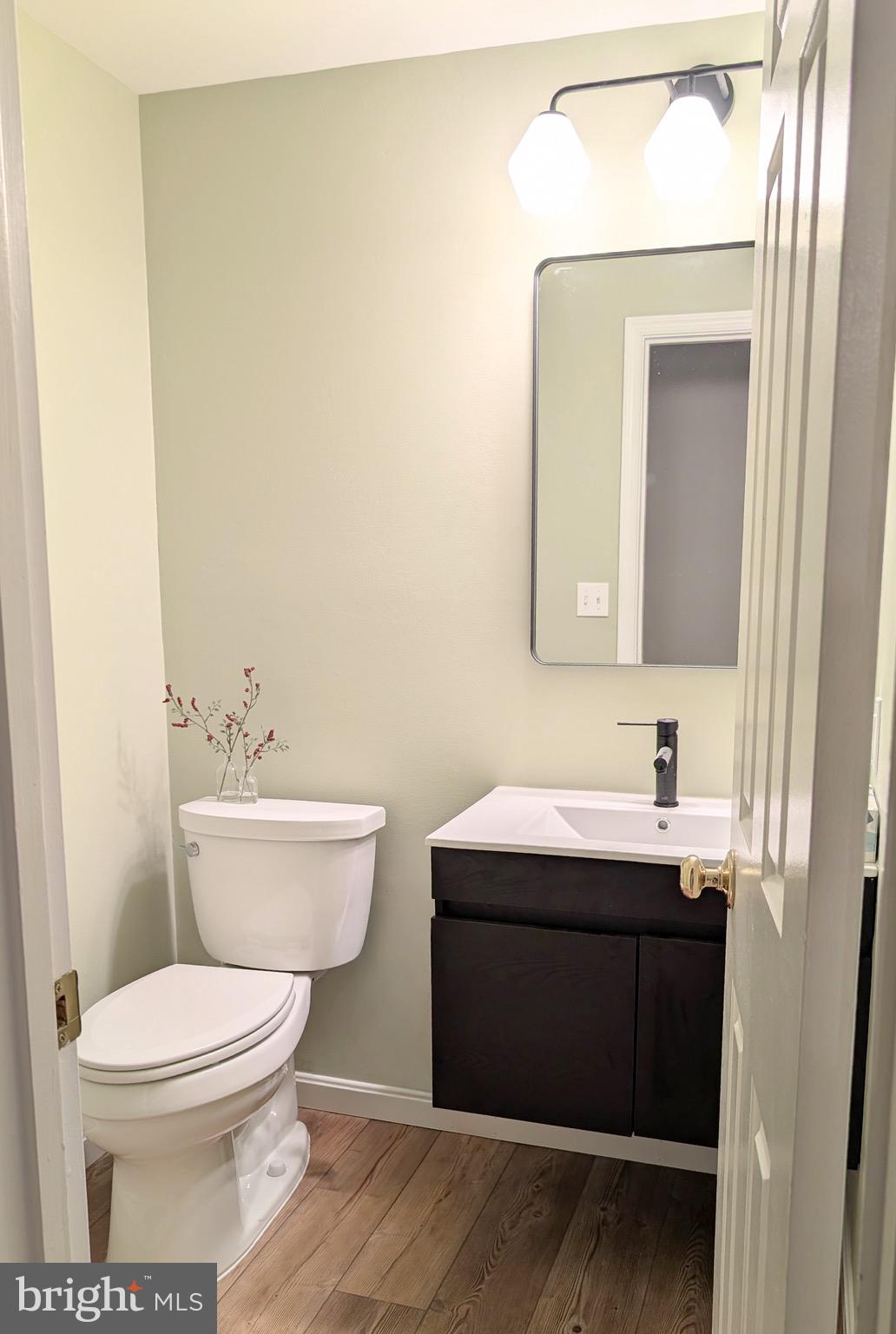 8939 Park Forest Drive Springfield, VA 22152 - Photo 30 of 36