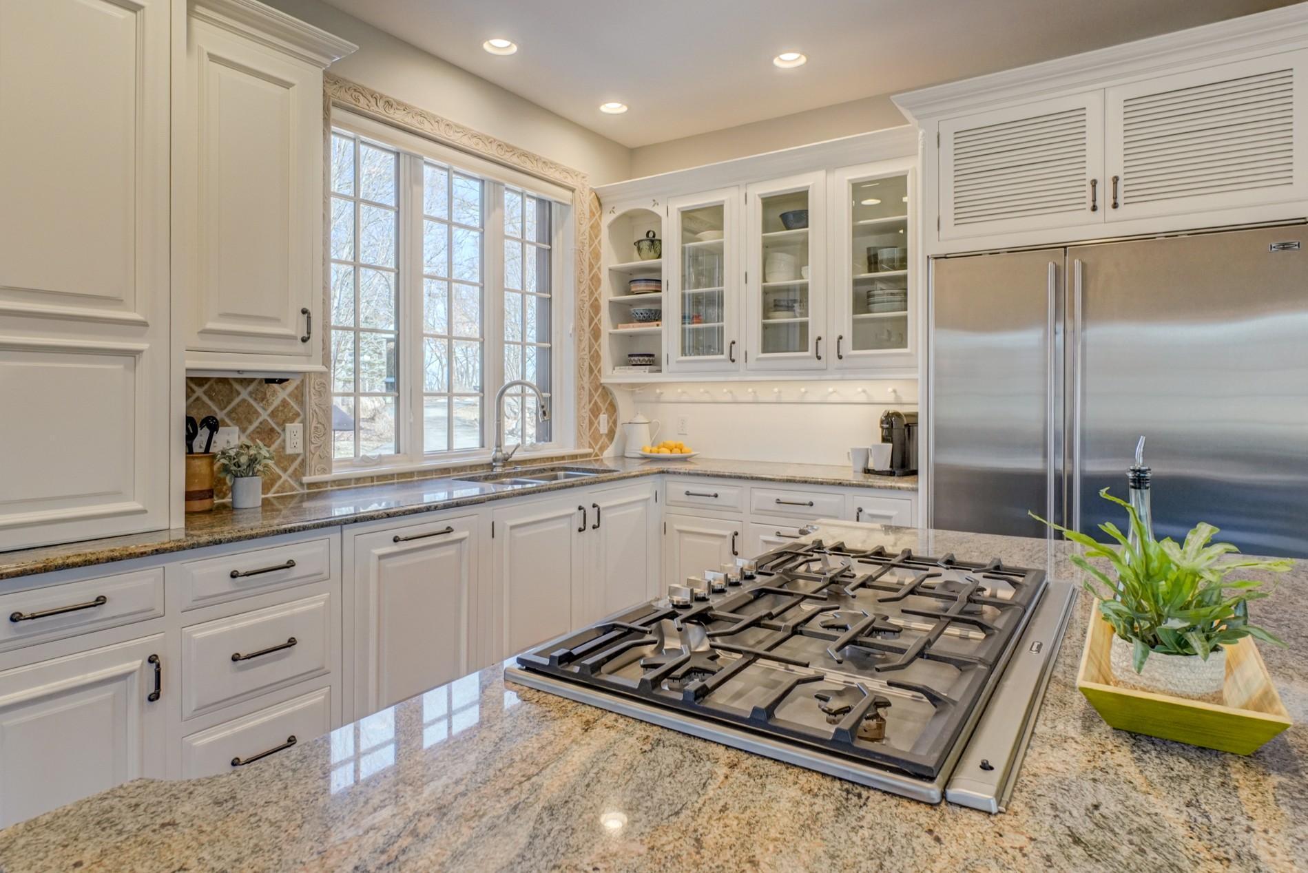 27 Pine Road North Oaks, MN 55127 - Photo 19 of 60