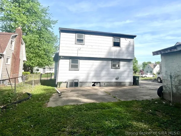 $116,000 | 1416 East 9th Street, Jeffersonville, IN 47130