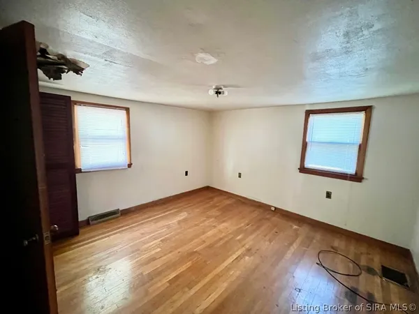 $116,000 | 1416 East 9th Street, Jeffersonville, IN 47130