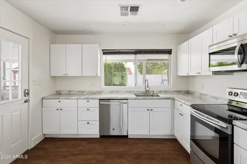 $409,000 | 1414 North Fraser Drive, Mesa, AZ 85203