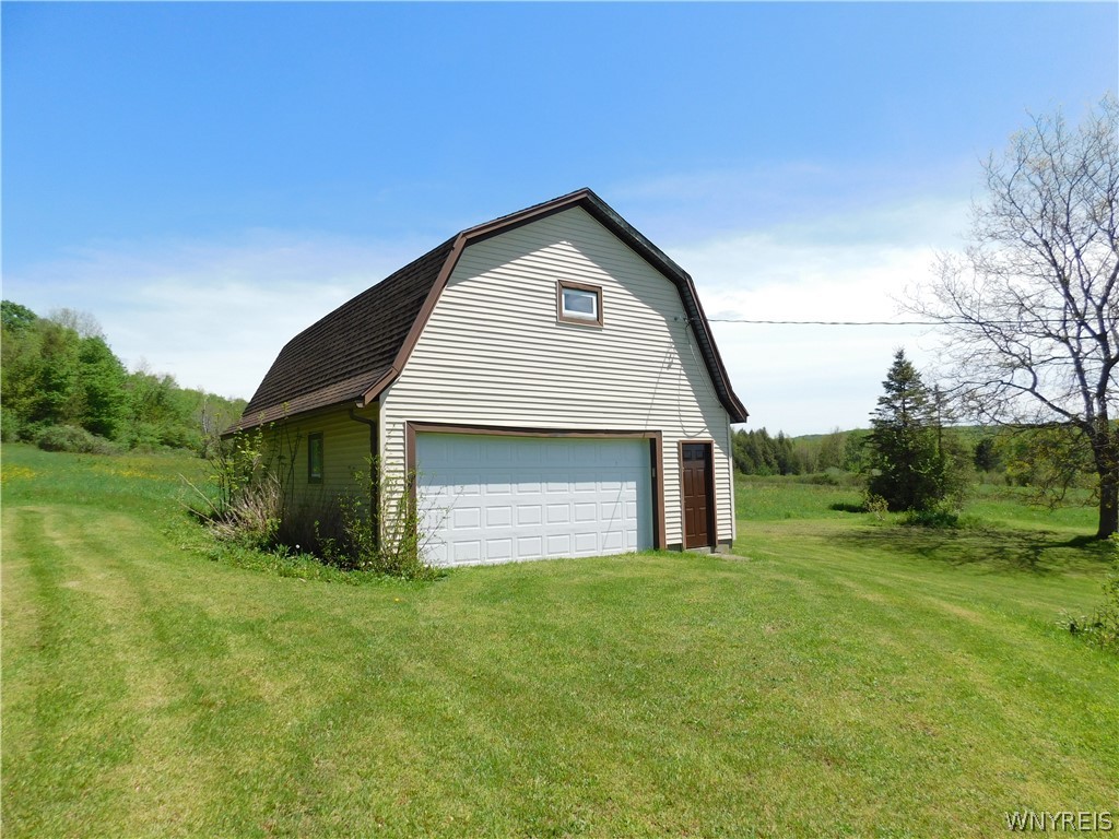 5467 Twichell Road Ashford, NY 14171 - Photo 10 of 30