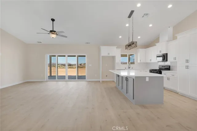 $559,900 | 22520 Houston Street, Apple Valley, CA 92308