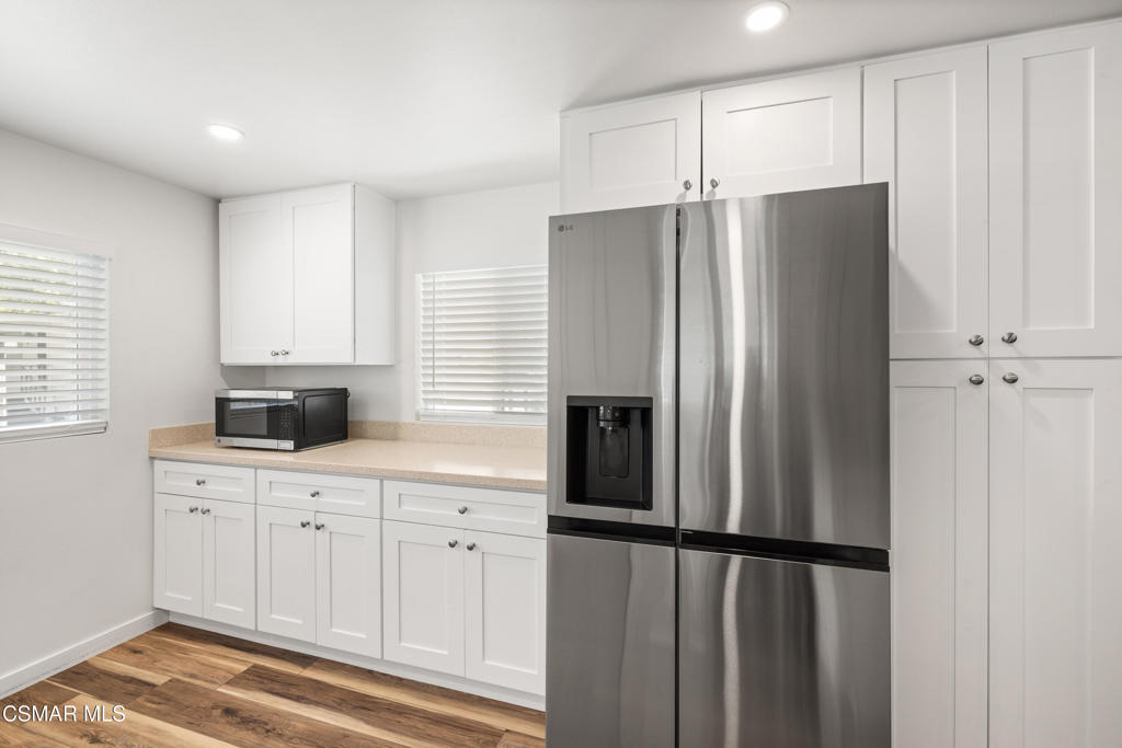 1550 Rory Lane, Unit 166 Simi Valley, CA 93063 - Photo 12 of 29