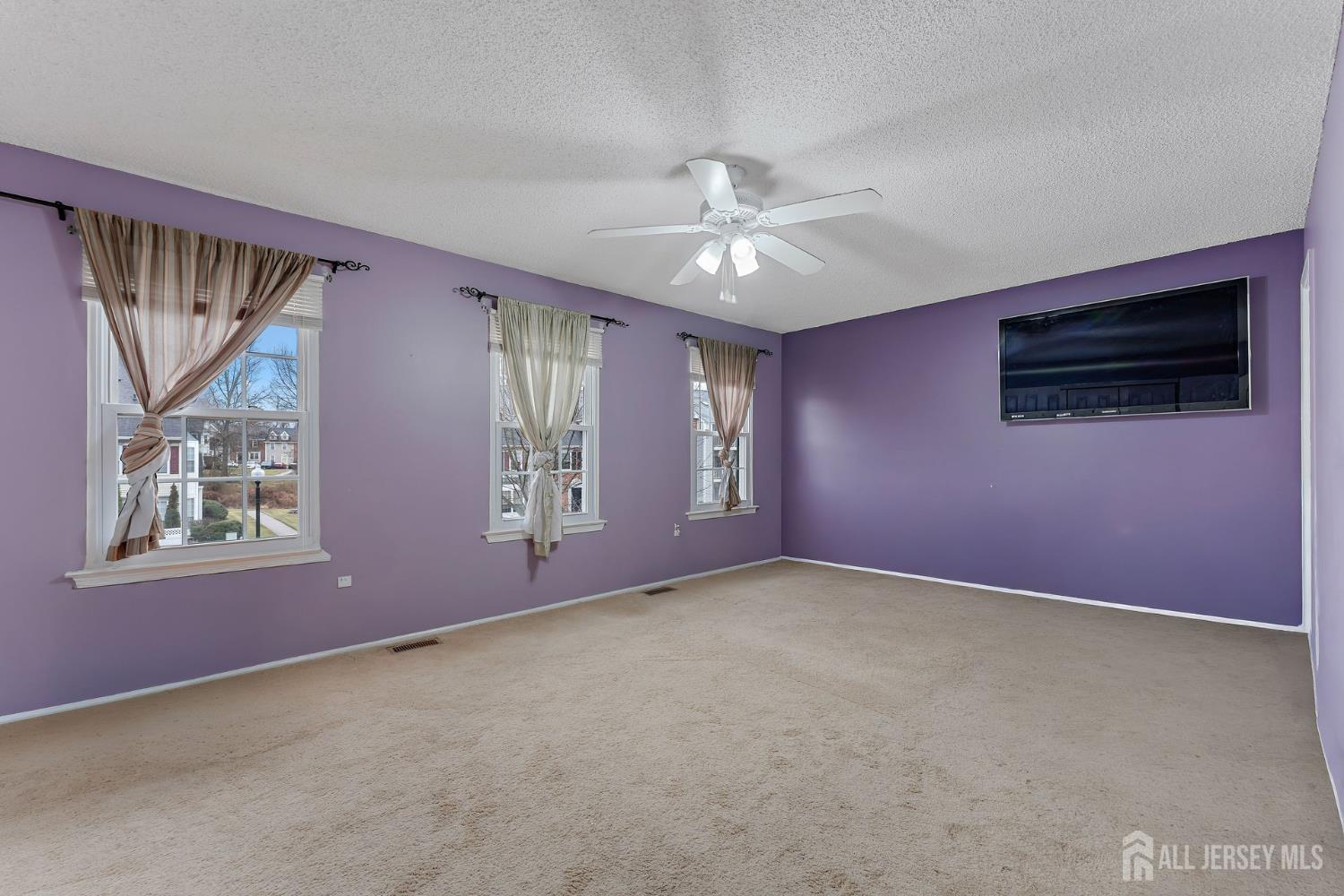 403 Red Crest Lane Somerville, NJ 08876 - Photo 19 of 32