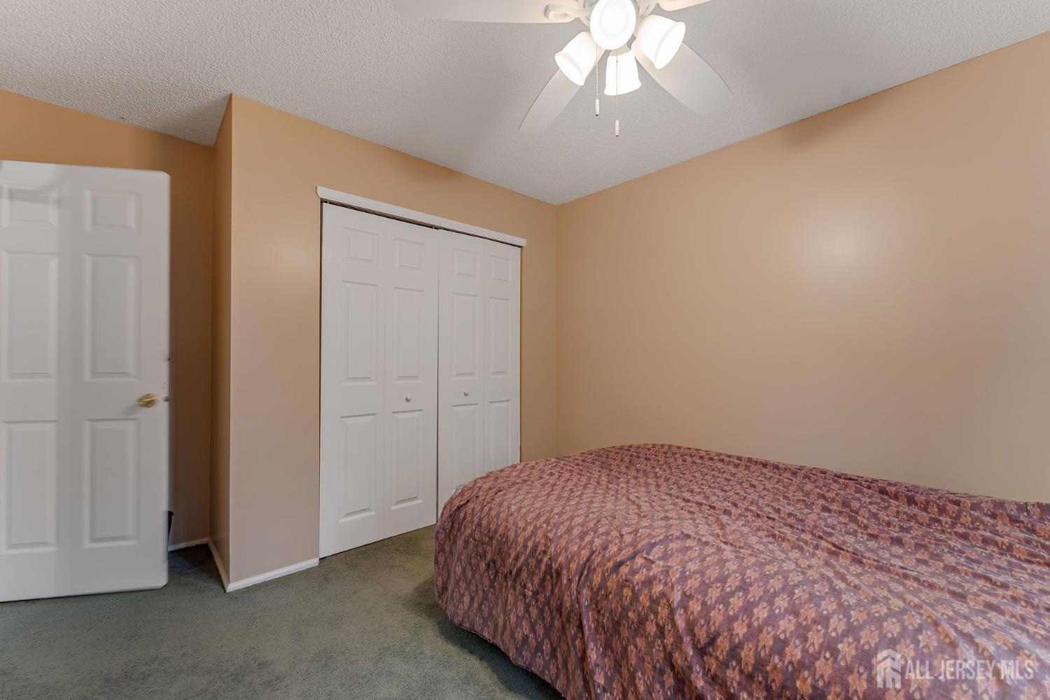 403 Red Crest Lane Somerville, NJ 08876 - Photo 26 of 32