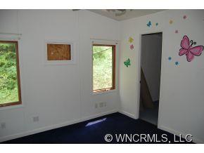 904 Long Branch Road Swannanoa, NC 28778 - Photo 4 of 12 Gallery Image 4