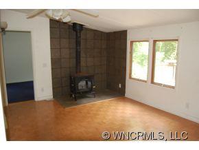 904 Long Branch Road Swannanoa, NC 28778 - Photo 6 of 12 Gallery Image 6