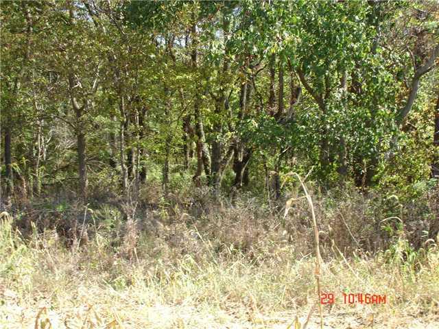 305 North Putnam County Road Coatesville, IN 46121 - Photo 2 of 6