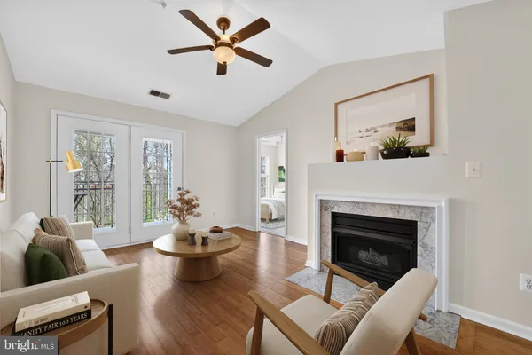 $370,000 | 2161 Scotts Crossing Court, Unit 302, Annapolis, MD 21401