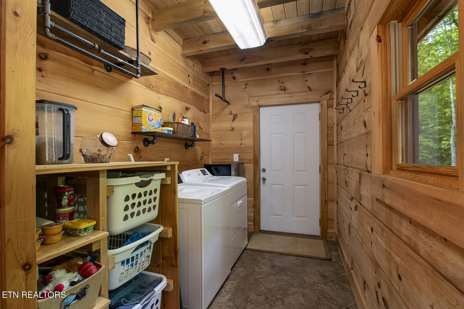 100 Eagle Ridge Road Rockwood, TN 37854 - Photo 20 of 60 20_EagleRidgeRoad_100_Laundry