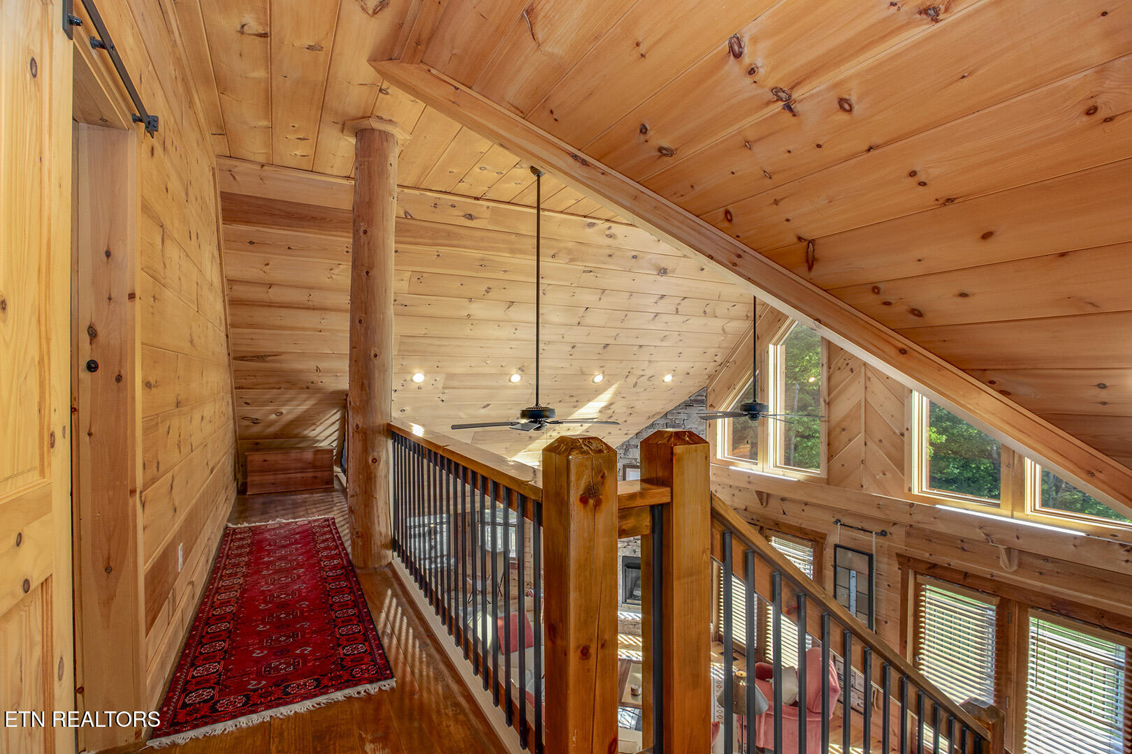 100 Eagle Ridge Road Rockwood, TN 37854 - Photo 29 of 60 29_EagleRidgeRoad_100_Catwalk01