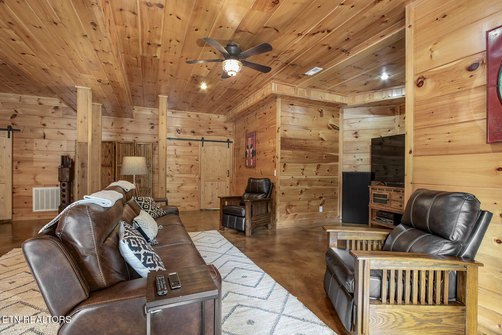 100 Eagle Ridge Road Rockwood, TN 37854 - Photo 45 of 60 45_EagleRidgeRoad_100_Family02