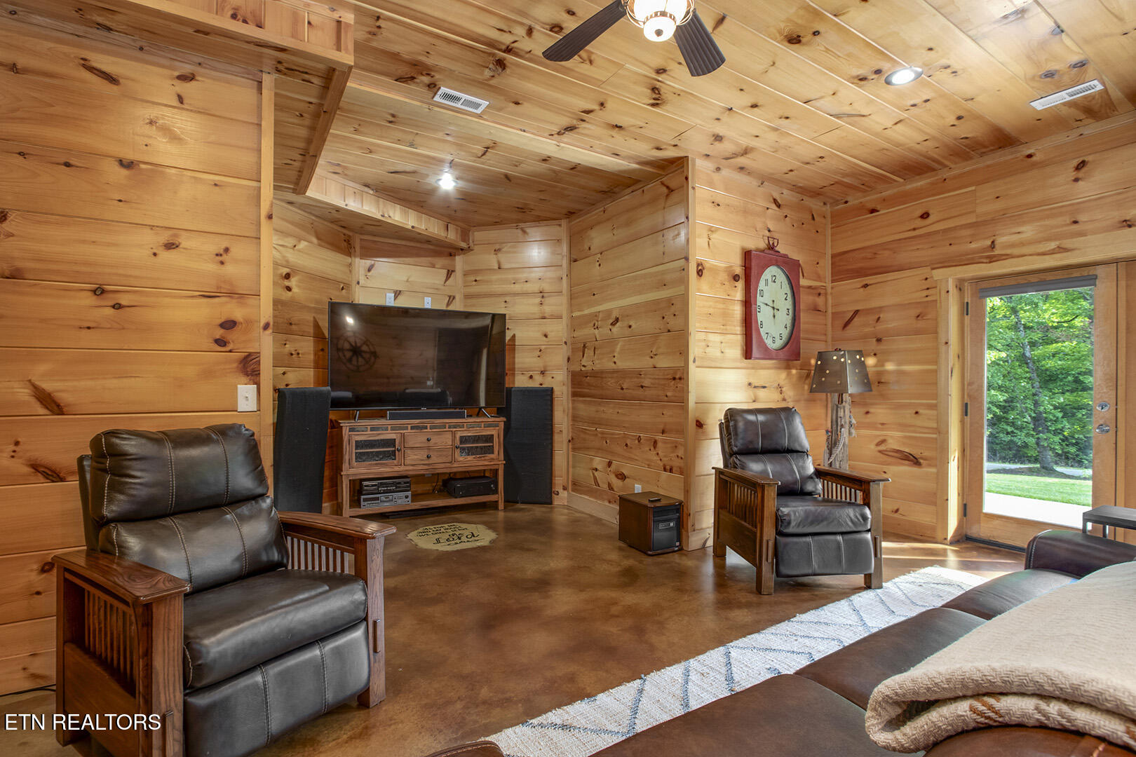 100 Eagle Ridge Road Rockwood, TN 37854 - Photo 47 of 60 47_EagleRidgeRoad_100_Family04