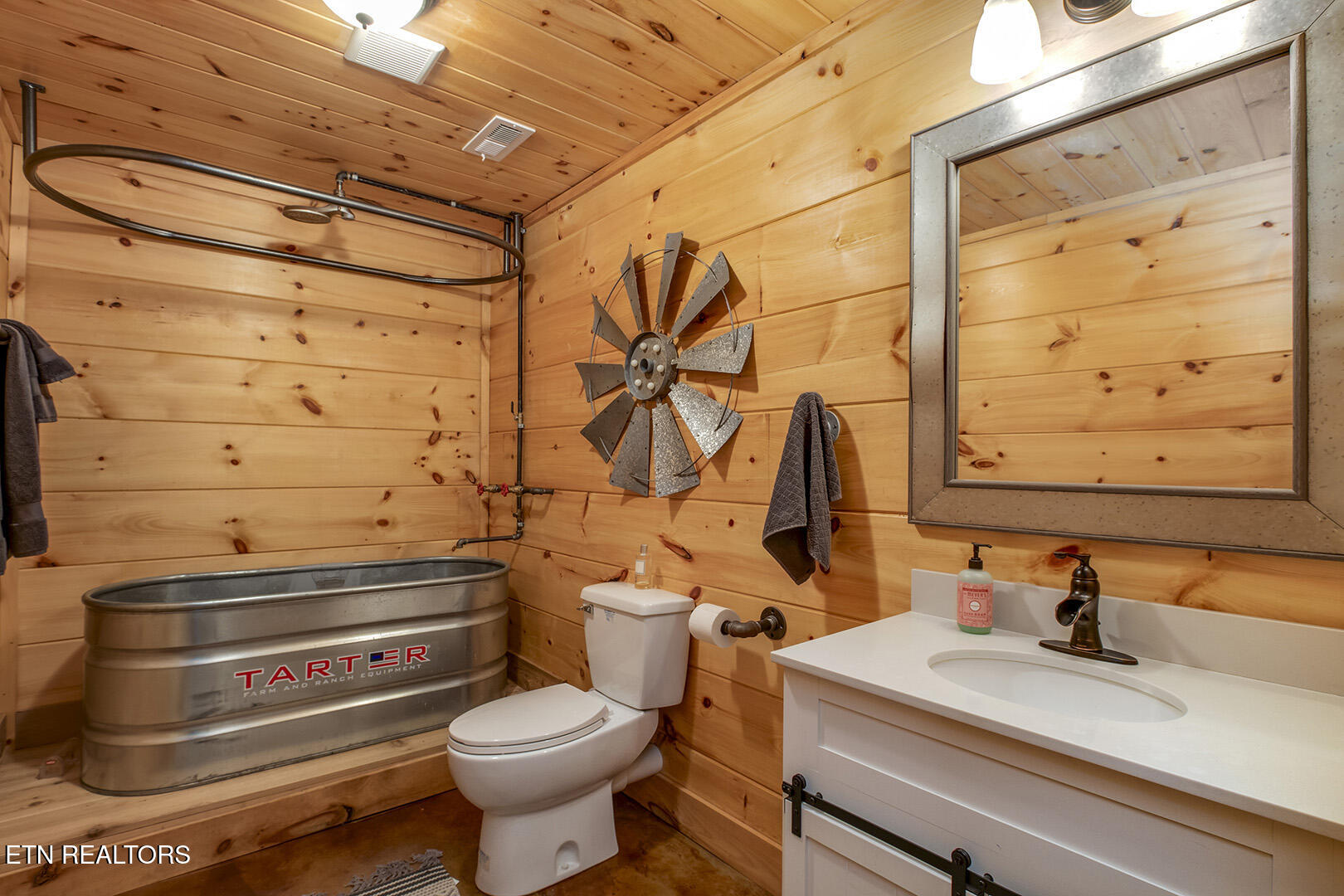 100 Eagle Ridge Road Rockwood, TN 37854 - Photo 51 of 60 51_EagleRidgeRoad_100_GuestBath2