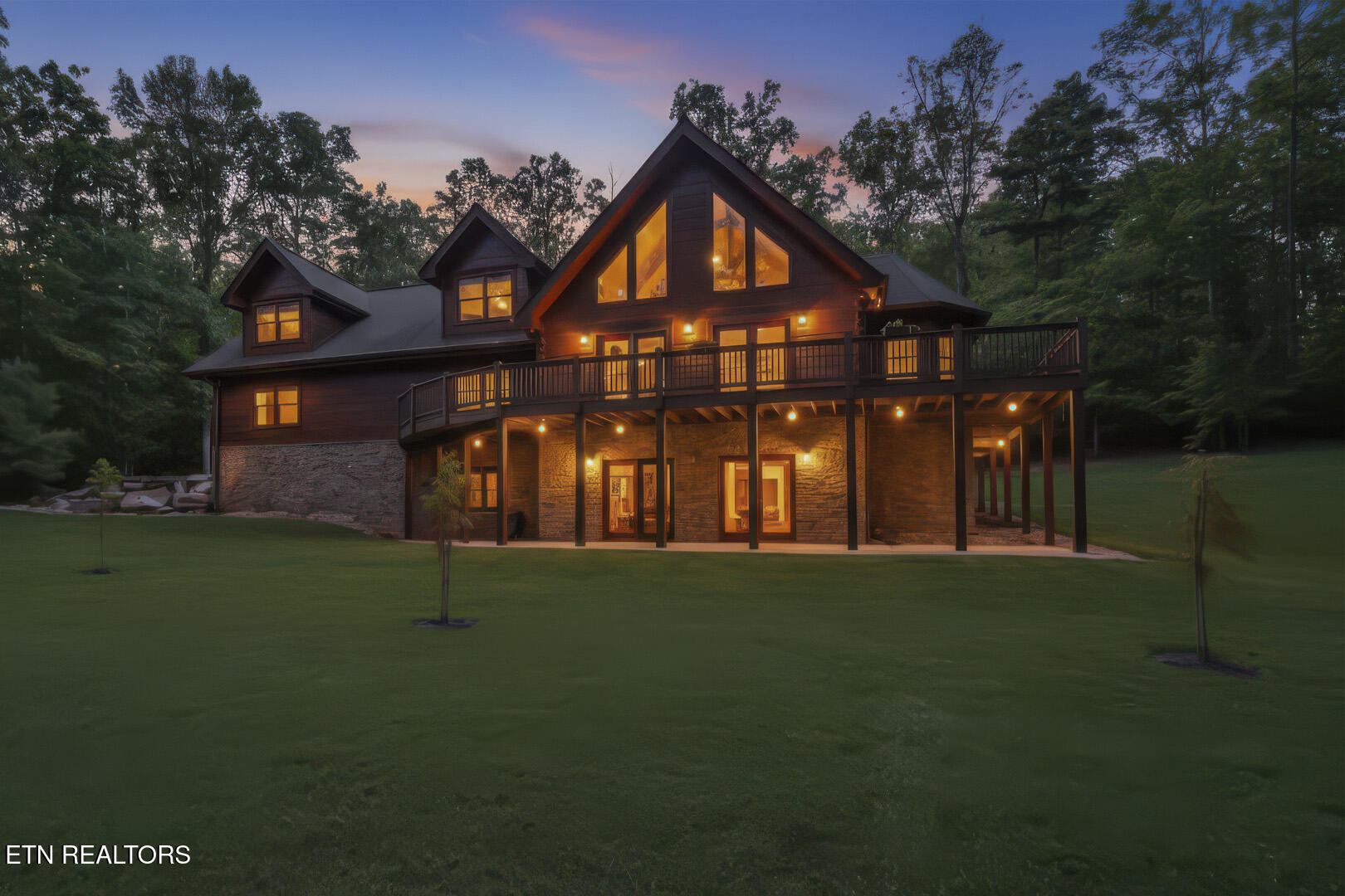 100 Eagle Ridge Road Rockwood, TN 37854 - Photo 60 of 60 60_EagleRidgeRoad_100_DuskFront