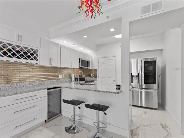 $2,800 | 322 East Central Boulevard, Unit 2013, Orlando, FL 32801