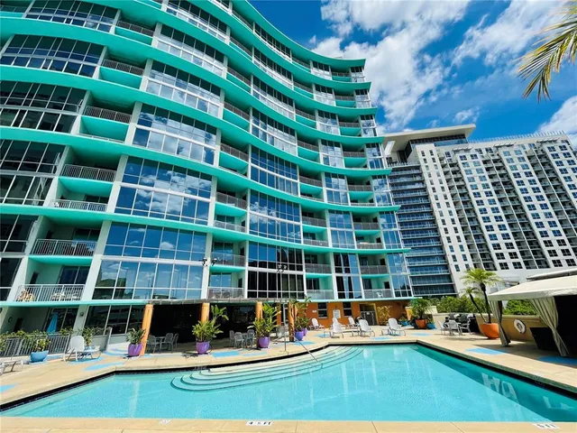 $2,800 | 322 East Central Boulevard, Unit 2013, Orlando, FL 32801