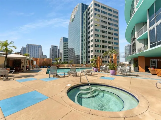 $2,800 | 322 East Central Boulevard, Unit 2013, Orlando, FL 32801