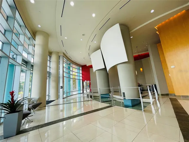 $2,800 | 322 East Central Boulevard, Unit 2013, Orlando, FL 32801