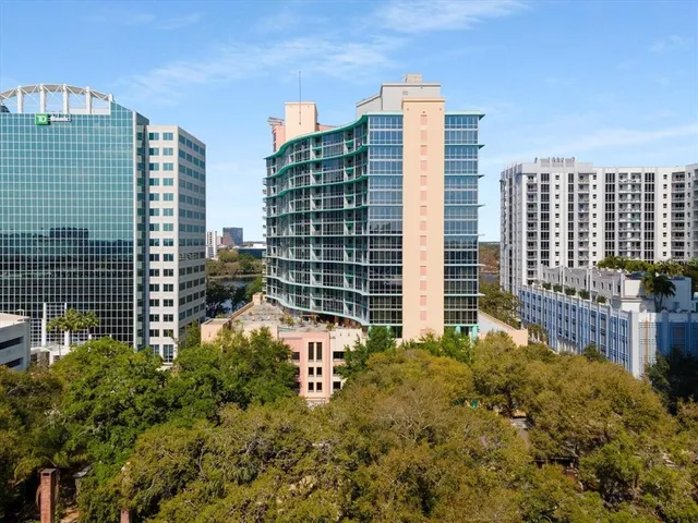 $2,800 | 322 East Central Boulevard, Unit 2013, Orlando, FL 32801