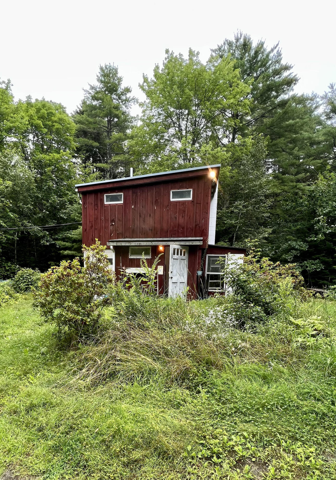 1315 Manktown Road Waldoboro, ME 04572 - Photo 2 of 32 House