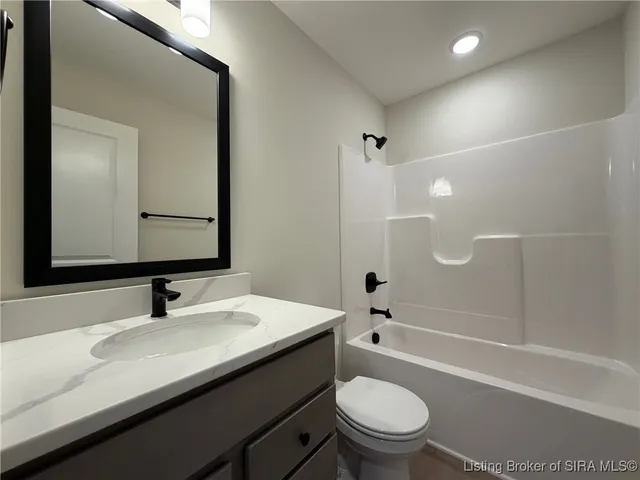 $384,900 | 2608 Vineyard Way, Unit LOT 227, Memphis, IN 47143