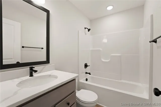 $379,900 | 2608 Vineyard Way, Unit LOT 227, Memphis, IN 47143