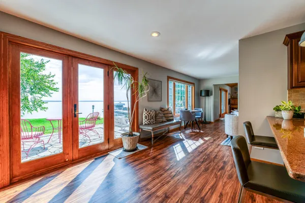 $939,900 | 6914 Bemidji Avenue North, Bemidji, MN 56601