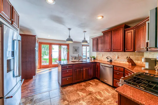 $939,900 | 6914 Bemidji Avenue North, Bemidji, MN 56601