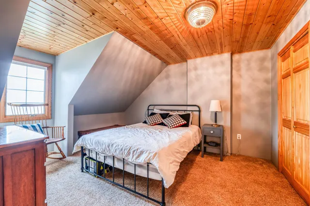 $939,900 | 6914 Bemidji Avenue North, Bemidji, MN 56601