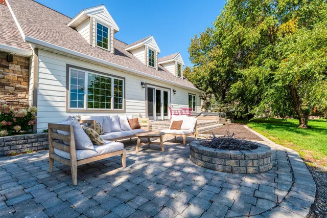 $939,900 | 6914 Bemidji Avenue North, Bemidji, MN 56601