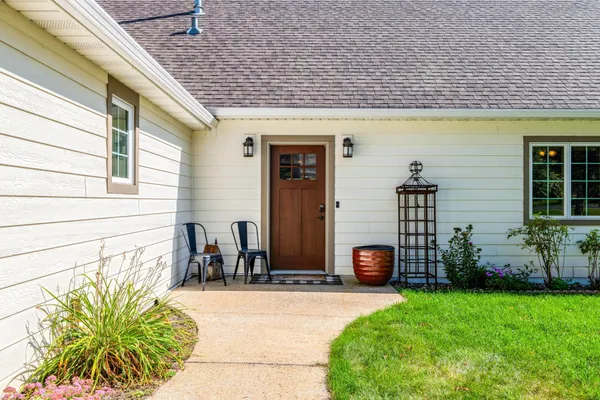 $939,900 | 6914 Bemidji Avenue North, Bemidji, MN 56601