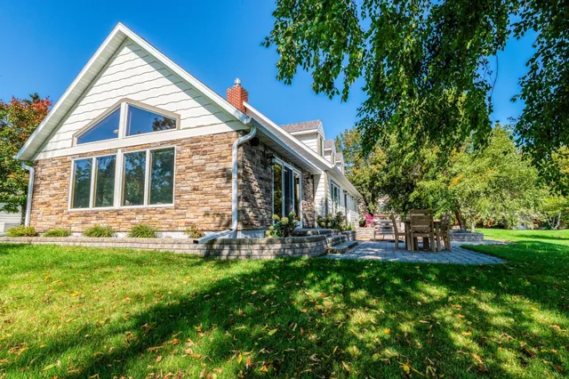 $939,900 | 6914 Bemidji Avenue North, Bemidji, MN 56601