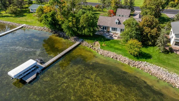 $939,900 | 6914 Bemidji Avenue North, Bemidji, MN 56601