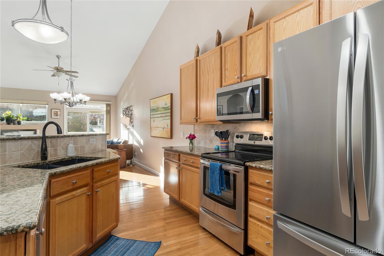6606 South Reed Way, Unit B Littleton, CO 80123 - Photo 9 of 22 Gallery Image 9