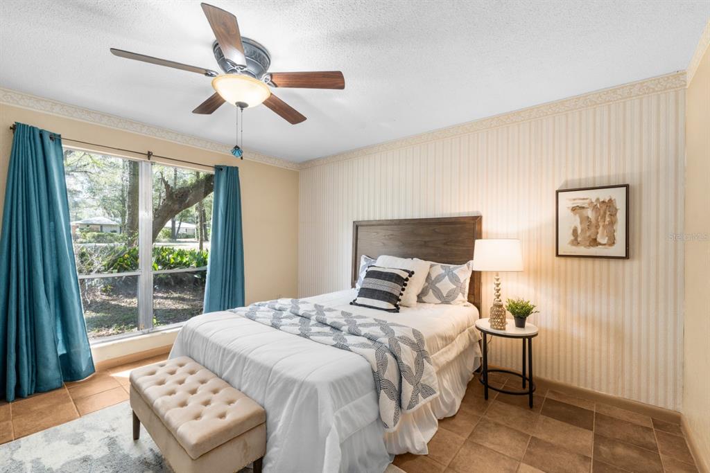 8118 Southwest 1st Place Gainesville, FL 32607 - Photo 12 of 48