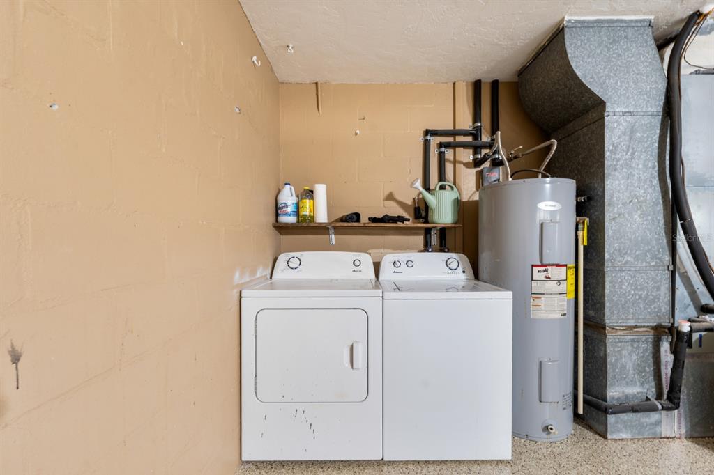 8118 Southwest 1st Place Gainesville, FL 32607 - Photo 40 of 48