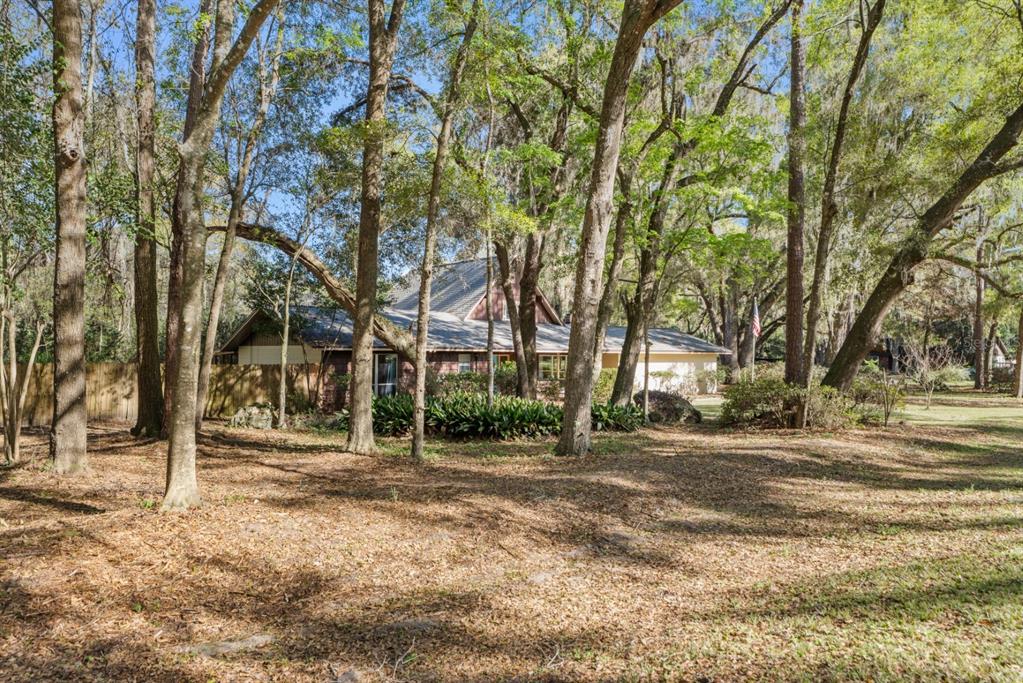 8118 Southwest 1st Place Gainesville, FL 32607 - Photo 41 of 48