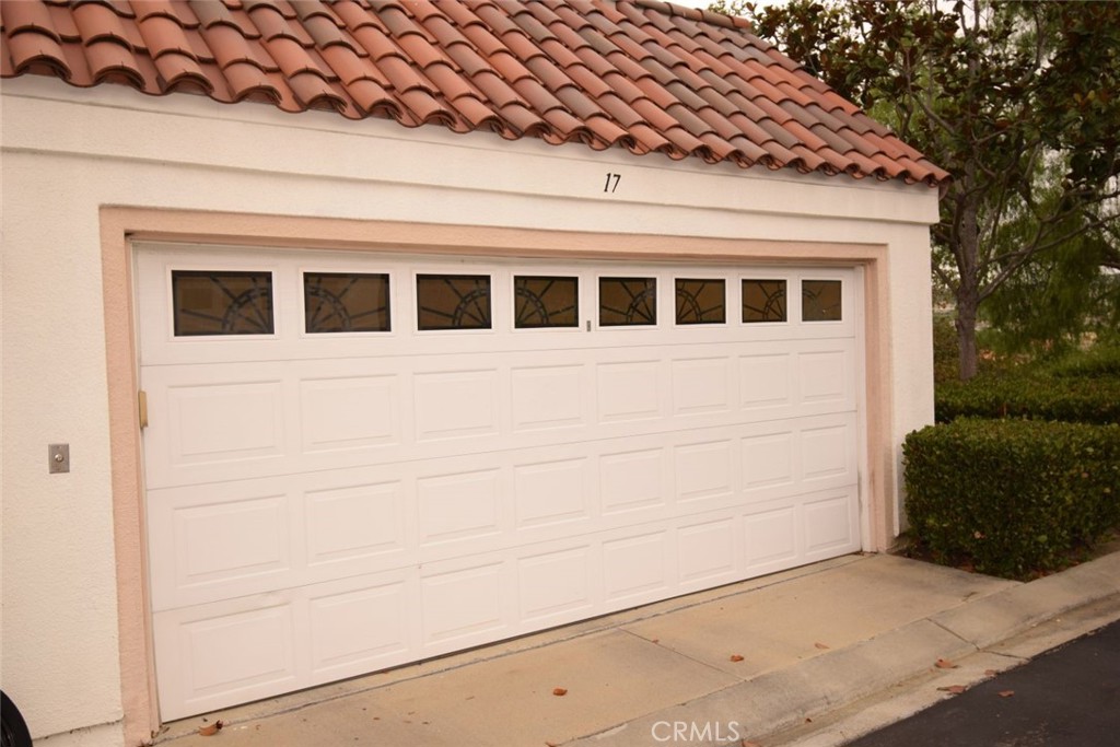 17 La Paloma Dana Point, CA 92629 - Photo 30 of 36 Oversized detached 2-car garage
