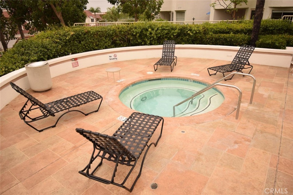 17 La Paloma Dana Point, CA 92629 - Photo 34 of 36