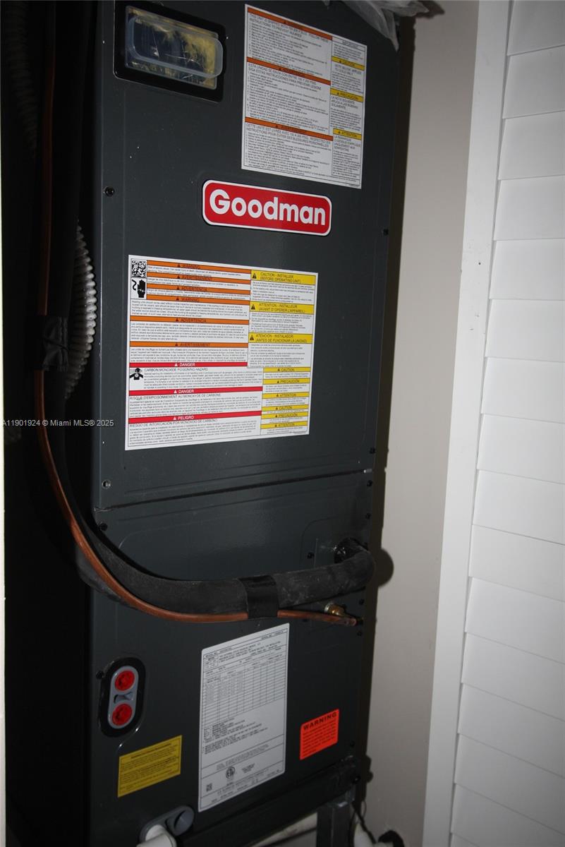 479 Northwest 19th Street, Unit 352 Miami, FL 33136 - Photo 8 of 16 a close up of a mirror