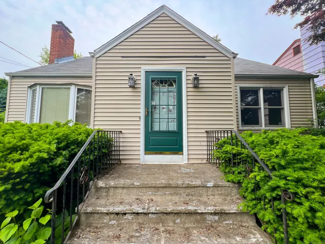 $422,100 | 110 Wilkins Avenue, Bridgeport, CT 06606